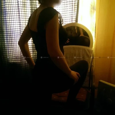 Mira, Escort, Lubeck