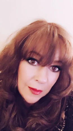 Louisa Louisa  — 7 / 8