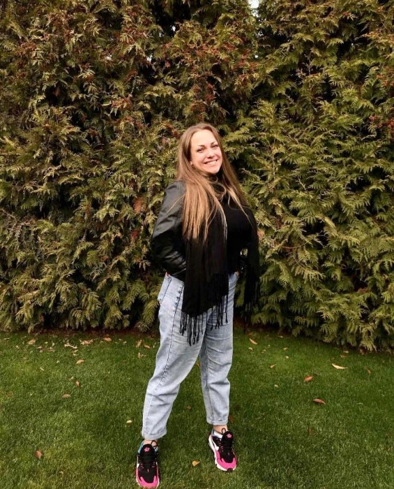 Dasha — 3 / 4