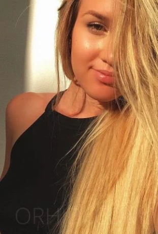 Kelly — 1 / 2
