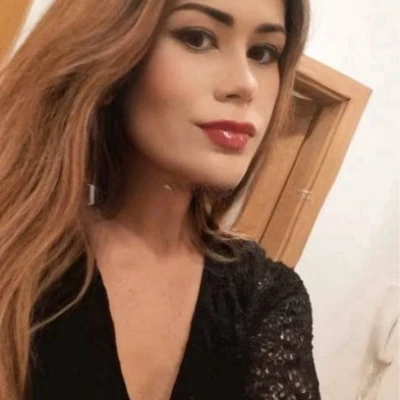 Sofi, Escort, Prague