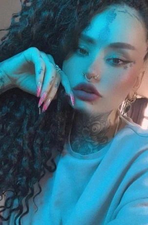 Korihna Pornstar — 1 / 14