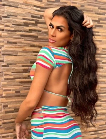 Pamela Ferrari — 1 / 12