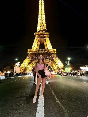 Valeria First Class — 10 / 12