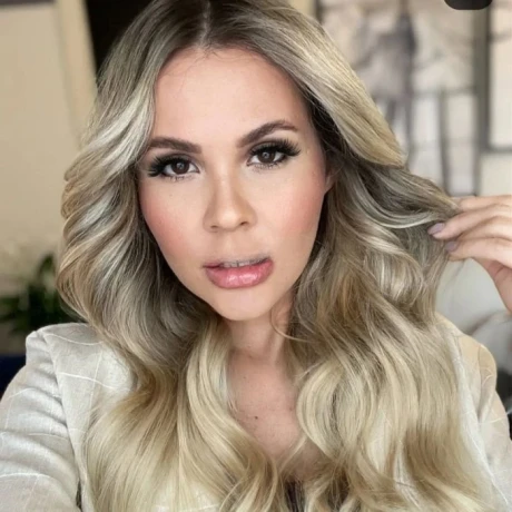 Maria Fernanda — 2 / 3