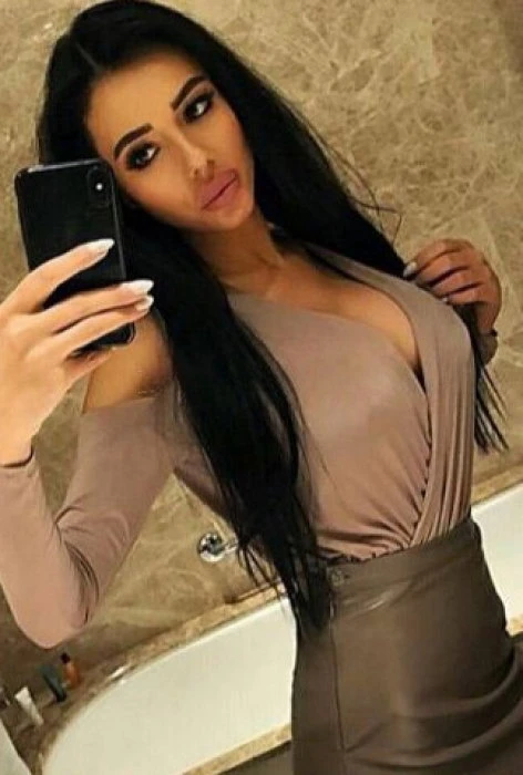 Melena — 2 / 5