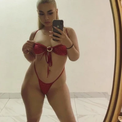 Tasha, Escort, Al Wukayr