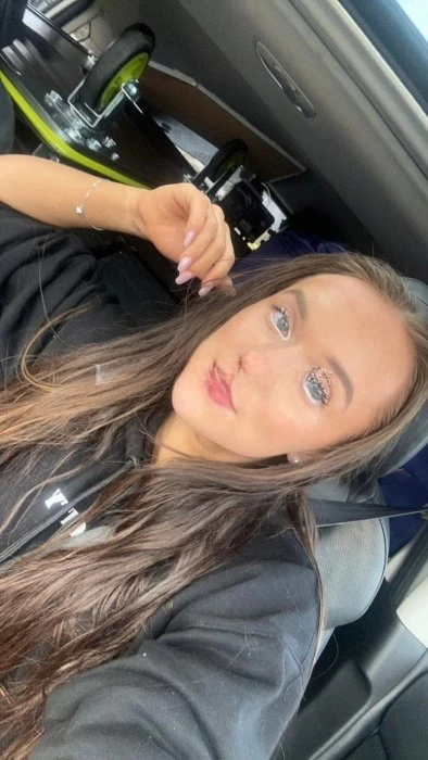 Mea — 2 / 6