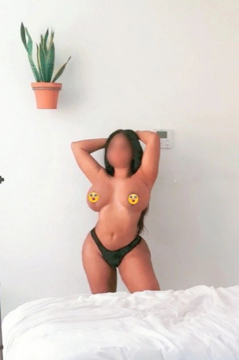 Zoe Red — 4 / 8