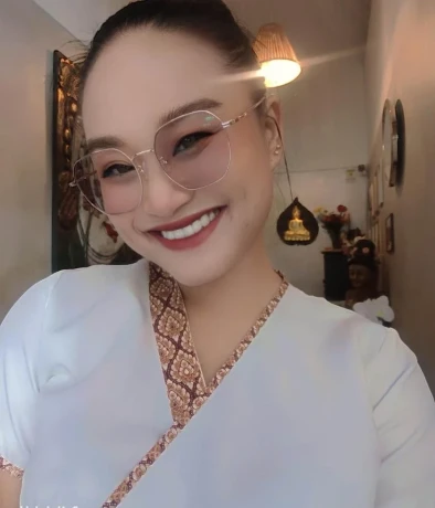 Neu Lilly Mit Kolleginnen In Wettingen Top Thai Massagen — 2 / 4
