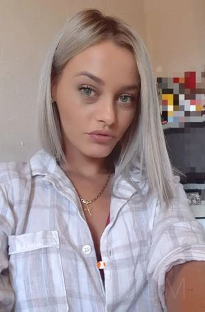 Alara  25J  NEU, Escort, Homburg