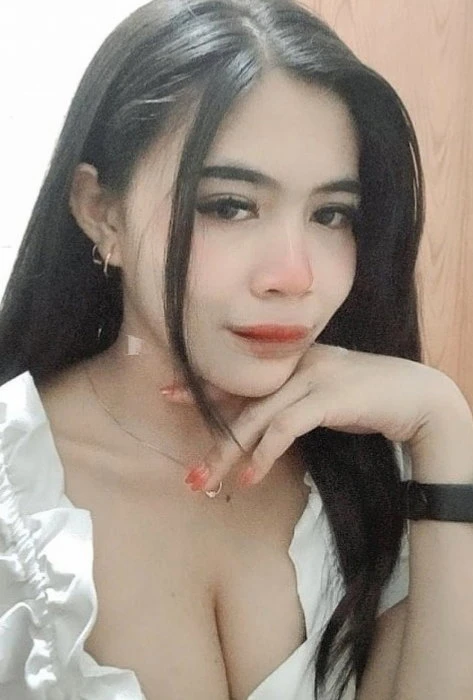 Sheila, Escort, Bandung
