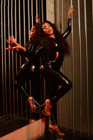 Sexy Chocolate — 1 / 12