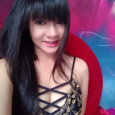 Yuna, Escort, Muscat