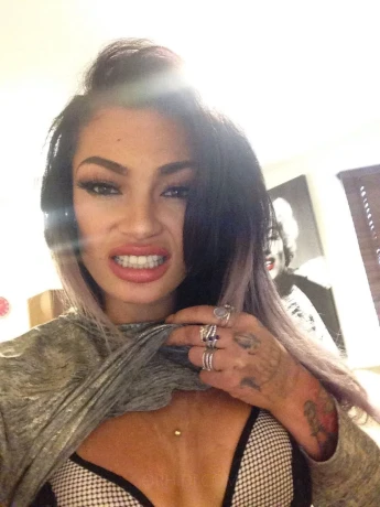 Jayjkelly — 17 / 18