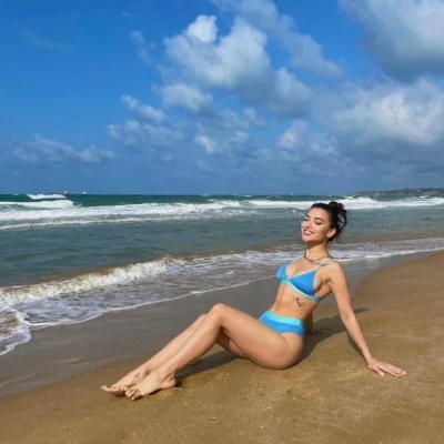 Polina, Escort, Istanbul