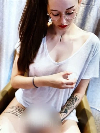 Marie Schneewittchen — 6 / 8