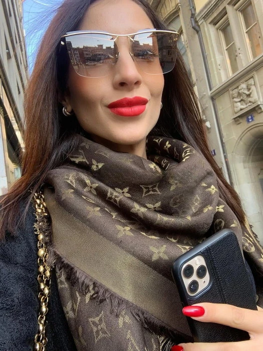 Vivienne, Escort, Dubai