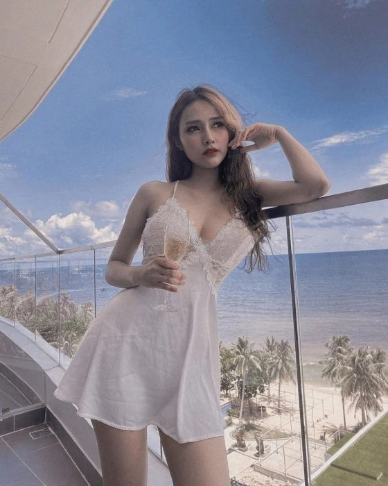 Mila — 2 / 3