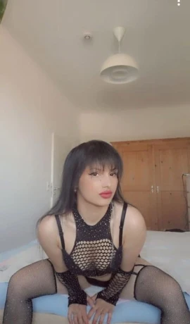 Vanessa — 2 / 3