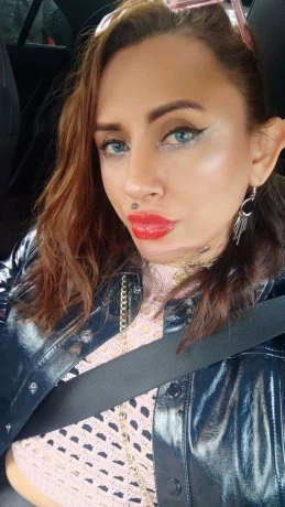 Jessi Lucienne — 4 / 12