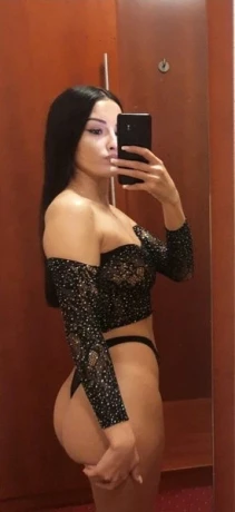 Cristina148 — 2 / 3