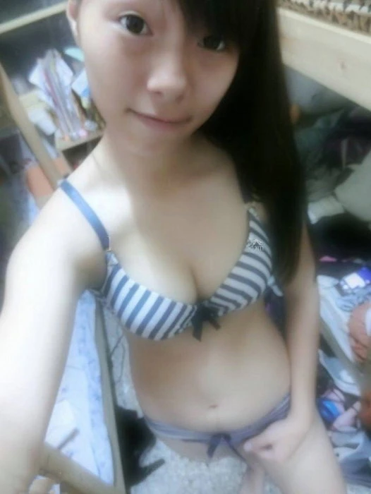 Lily, Escort, Shah Alam