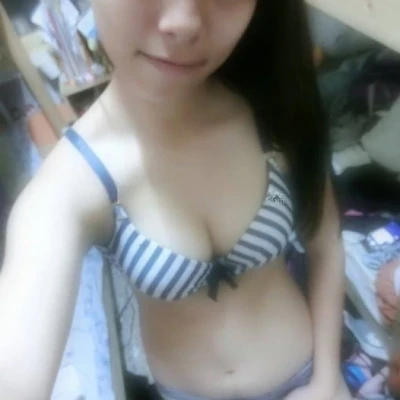 Lily, Escort, Shah Alam