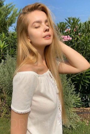 Kristina — 4 / 8