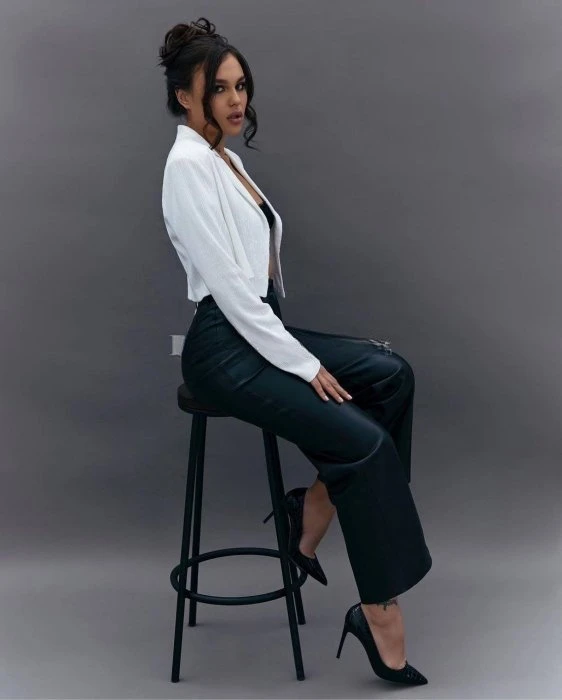 Atia, Escort, Vienna