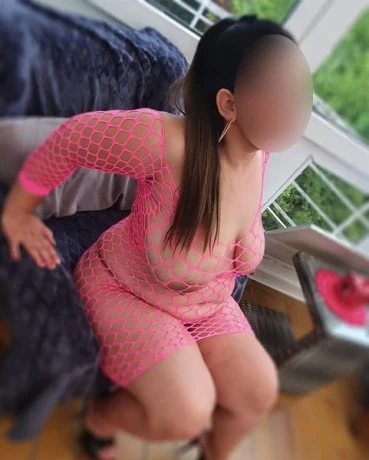 Heisse Nmphe Anna 29j Ahh Top Service 24h — 4 / 5