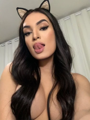 Vitoria Almeida — 5 / 6