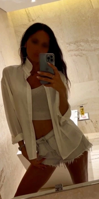Veronika — 5 / 9