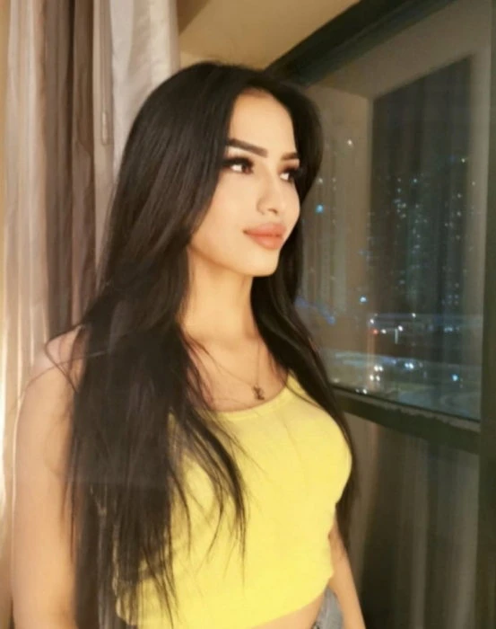 Elizaveta, Escort, Rome