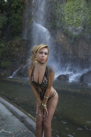 Khristiane Porto — 3 / 8