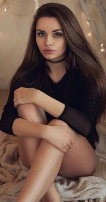 Milena — 3 / 4