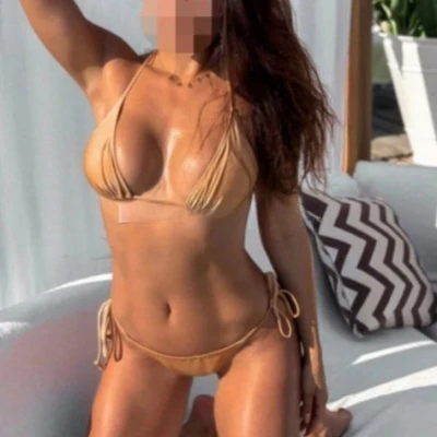 Adriana, Escort, Seville