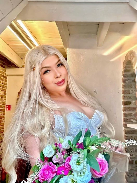 Juliana, Escort, Antwerpen