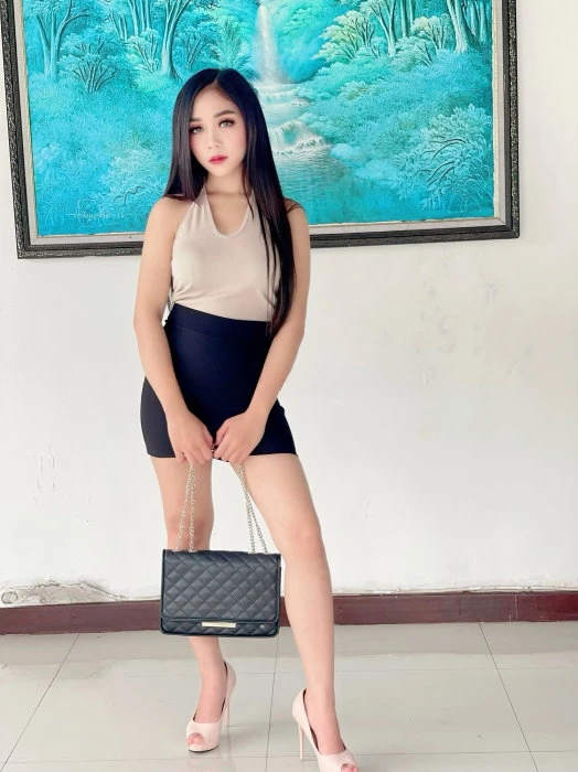 Elena69 — 6 / 7
