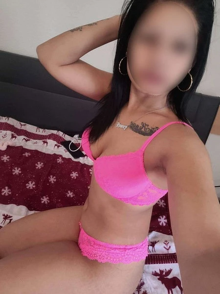 Katerina 01 — 2 / 3
