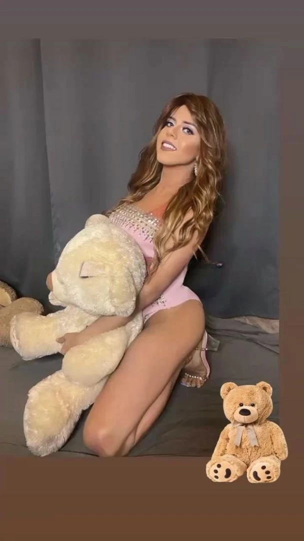 Linda Daniela — 11 / 12