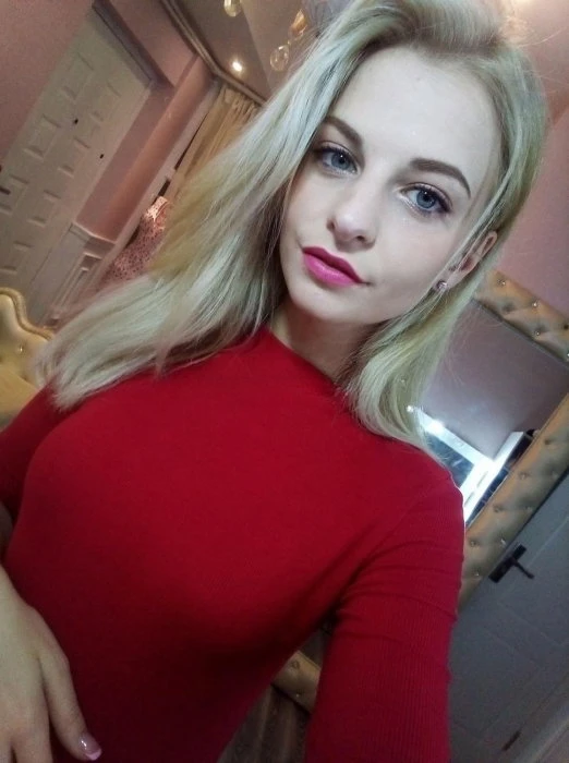 Ema, Escort, Prague