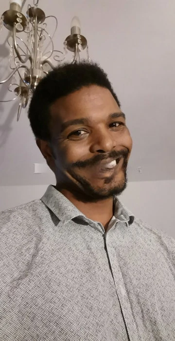 Lucio Marave Pornstar — 4 / 5