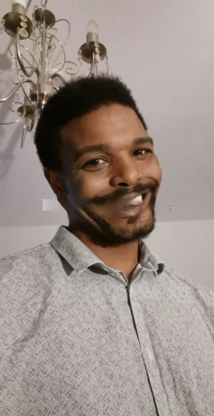 Lucio Marave Pornstar — 4 / 5