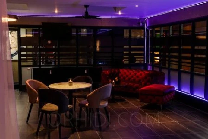 Charlies Hamburg — 5 / 18