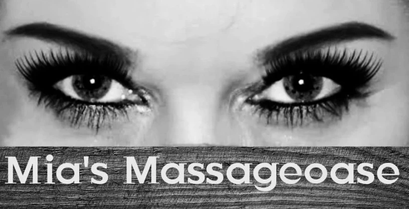 DEUTSCHE RASSEKATZE MIA — 1 / 3