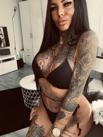 Aylin Deutsch Turkin1 — 6 / 12