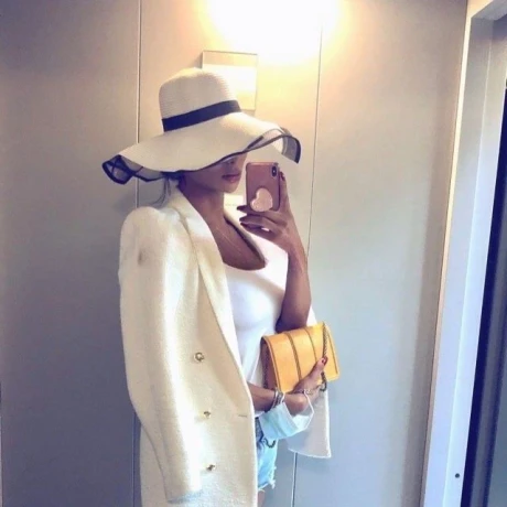 Jasmine Ts — 9 / 11