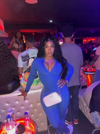 Sexy Chocolate — 4 / 12