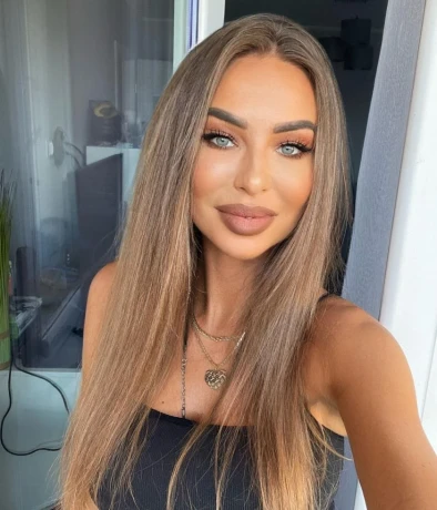 Neu Sandra — 1 / 2